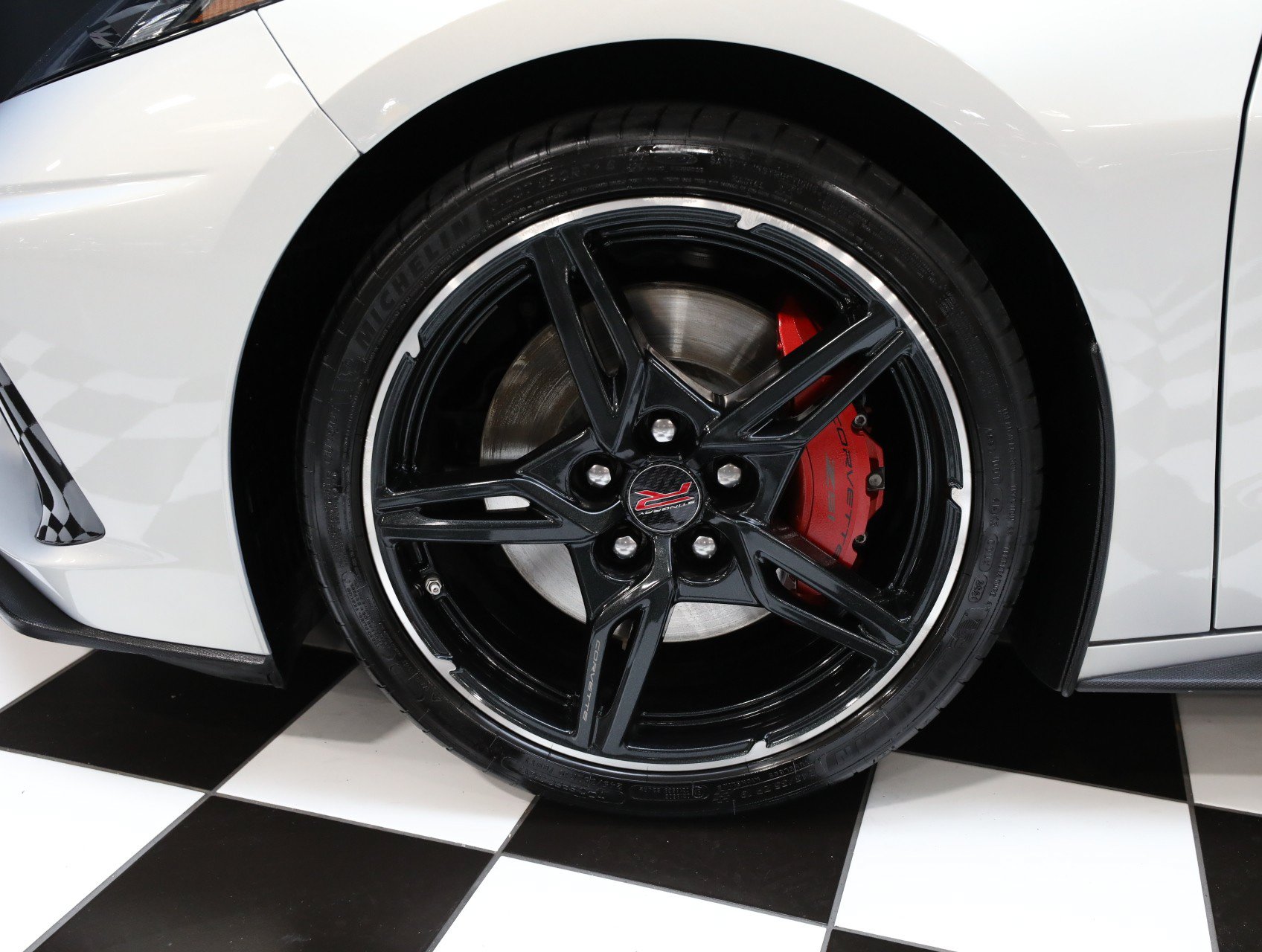 Used 2021 Chevrolet Corvette Stingray Premium Conv w/ Z51 Performance Package RWD image 39