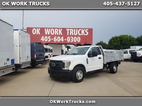 Used 2019 Ford F250 XL RWD image 1