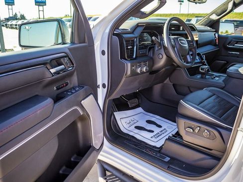 New 2025 GMC Sierra 1500 AT4X image 26