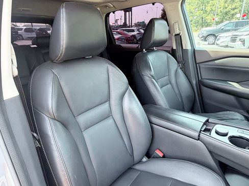 Used 2021 Nissan Rogue SL w/ Premium Package AWD/4WD image 26