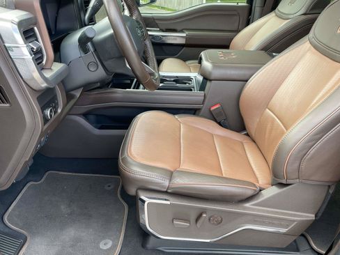 Used 2025 Ford F250 King Ranch AWD/4WD image 18