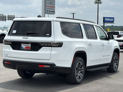 New 2026 Jeep Grand Wagoneer L 4WD image 5