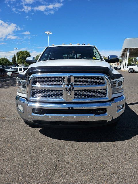 Used 2018 RAM 3500 Laramie AWD/4WD image 2