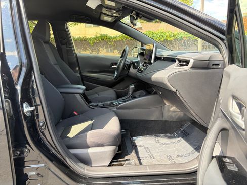 Used 2023 Toyota Corolla SE w/ Carpet Mat Package (TMS) FWD image 28