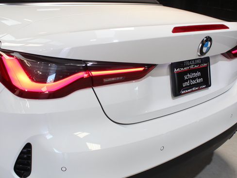 Used 2023 BMW 430i Convertible w/ Premium Package RWD image 14