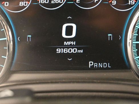 Used 2020 GMC Yukon Denali w/ Denali Premium Package image 25