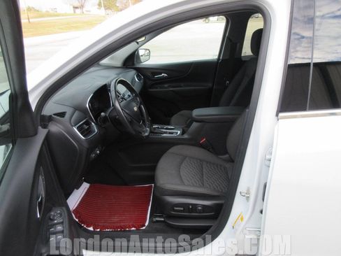 Used 2019 Chevrolet Equinox LT image 13