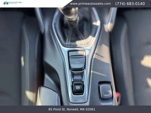 Used 2017 Chevrolet Camaro SS RWD image 30