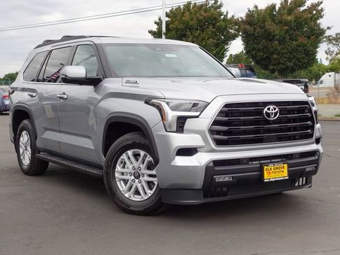 New 2026 Toyota Sequoia SR5 AWD/4WD image 2
