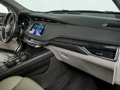 Certified 2023 Cadillac XT4 Premium Luxury w/ Cold Weather Package AWD/4WD image 24