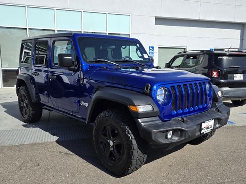 Used 2018 Jeep Wrangler Unlimited Sport AWD/4WD image 6