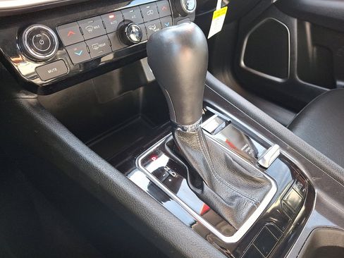 Certified 2022 Jeep Compass Latitude w/ Convenience Group image 15