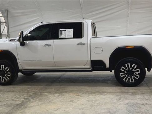 Certified 2023 GMC Sierra 2500 Denali w/ Denali Ultimate Package image 5