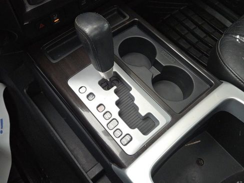 Used 2013 Nissan Titan SL w/ DVD Pkg image 31