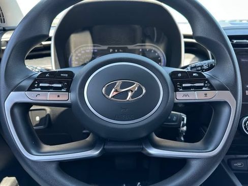 Used 2023 Hyundai Tucson SE FWD image 20