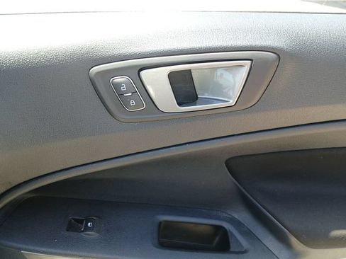 Certified 2022 Ford EcoSport SE w/ SE Convenience Package AWD/4WD image 49