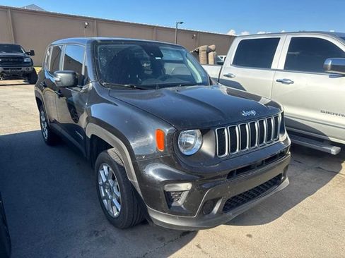 Used 2023 Jeep Renegade Latitude AWD/4WD image 1