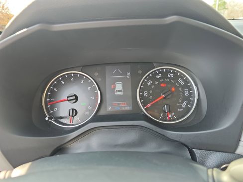 Certified 2022 Toyota RAV4 XLE image 18