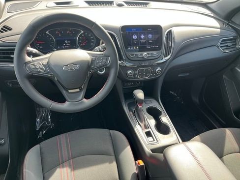 Used 2024 Chevrolet Equinox RS image 17