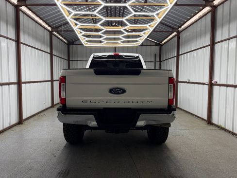 Used 2019 Ford F250 XLT AWD/4WD image 5