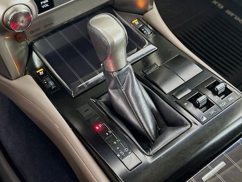 Used 2020 Lexus GX 460 Premium image 25