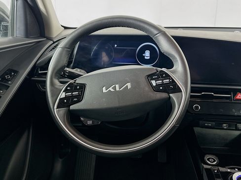 Used 2024 Kia Niro Wind FWD image 18