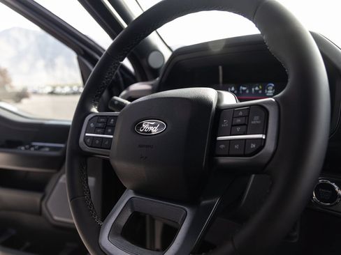 Used 2025 Ford F150 Lariat w/ Bed Utility Package AWD/4WD image 33
