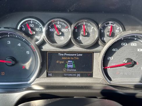 Used 2022 Chevrolet Silverado 3500 LT w/ Convenience Package AWD/4WD image 16