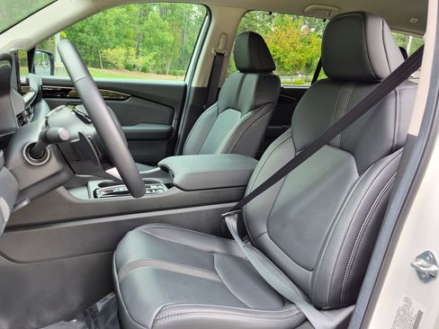 Used 2025 Honda Pilot EX-L image 5