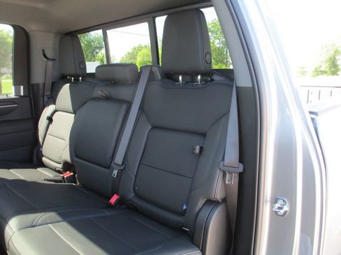 New 2026 GMC Sierra 2500 SLT w/ SLT Premium Package AWD/4WD image 12