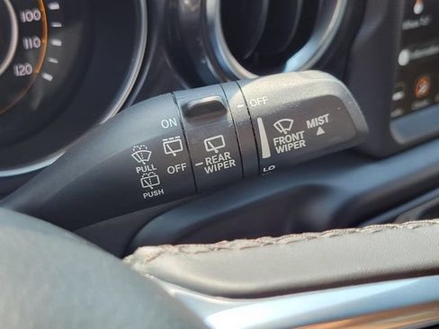 Used 2023 Jeep Wrangler Unlimited Sahara AWD/4WD image 20
