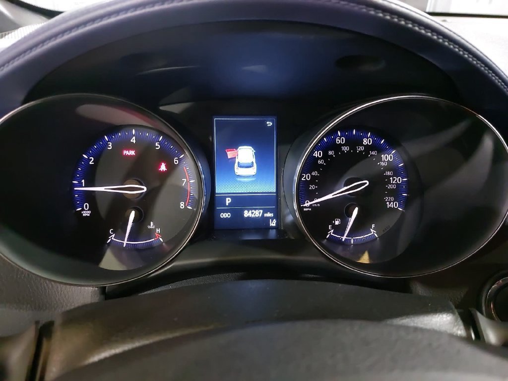Used 2022 Toyota C-HR XLE FWD image 19