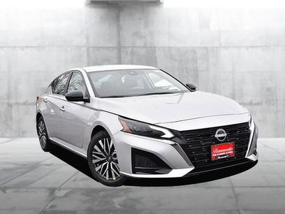 New 2025 Nissan Altima 2.5 SV