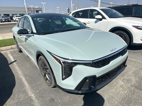 Certified 2025 Kia K4 GT-Line Turbo FWD image 2