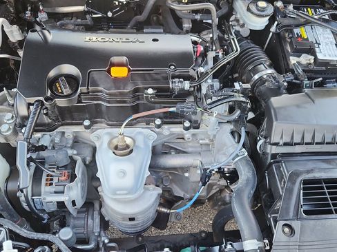 Used 2022 Honda Civic Sport image 15