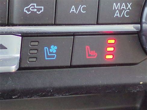 Certified 2024 Ford F250 Lariat w/ Lariat Ultimate Package image 23