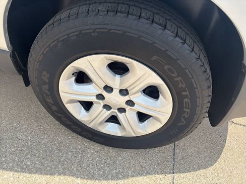 Used 2015 Chevrolet Traverse LS AWD/4WD image 5