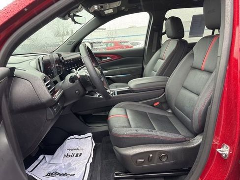 New 2026 Chevrolet Traverse RS w/ LPO, Floor Liner Package image 29