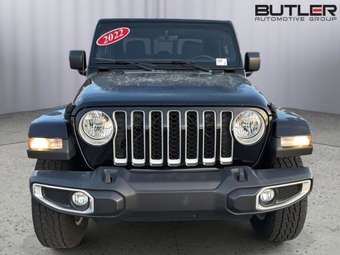 Used 2022 Jeep Gladiator Overland w/ Popular Equipment Package AWD/4WD image 7