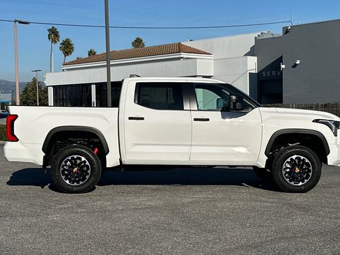 New 2026 Toyota Tundra Limited image 3