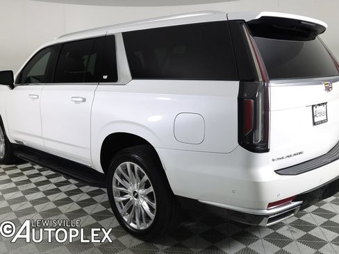 Used 2024 Cadillac Escalade ESV Premium Luxury w/ LPO, Floor Liner Package AWD/4WD image 7