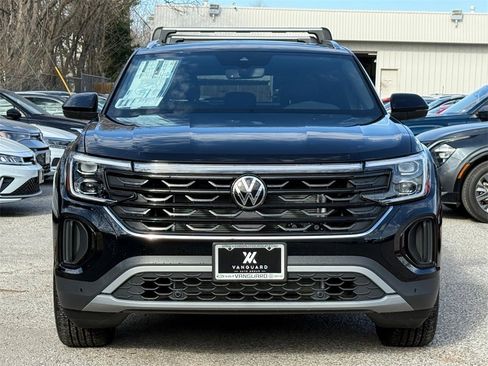 New 2026 Volkswagen Atlas Cross Sport SE image 5