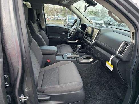 New 2026 Nissan Frontier SV w/ SV Convenience Package image 11