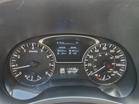 Used 2014 Nissan Pathfinder Platinum w/ Platinum Premium Package FWD image 33