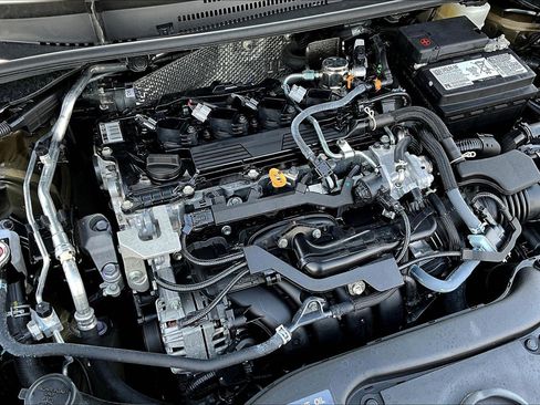 Used 2024 Toyota Corolla LE image 30