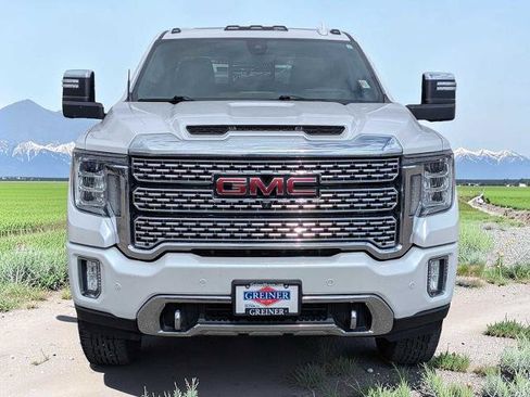 Used 2020 GMC Sierra 3500 Denali w/ Denali Ultimate Package AWD/4WD image 9