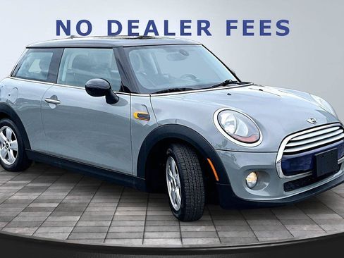 Used 2015 MINI Cooper 2-Door Hardtop FWD image 3