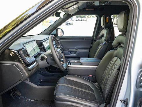 Used 2025 Rivian R1S Adventure AWD/4WD image 18