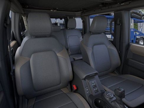 New 2025 Ford Bronco Big Bend image 10