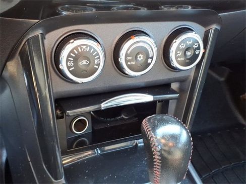 Used 2017 Mitsubishi Lancer ES image 17